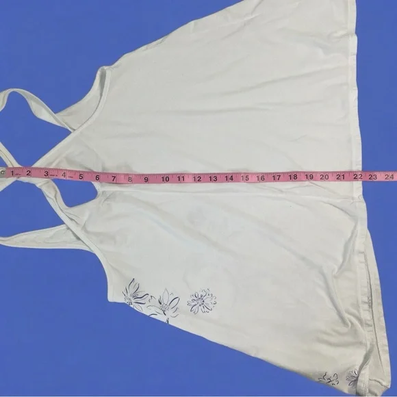 American Eagle Outfitters White Floral Tank Top - Picture 10 of 10